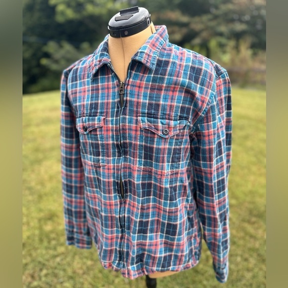 Wallace and Barnes blue plaid zip up jacket shirt. Size medium. Women’s - Picture 2 of 4